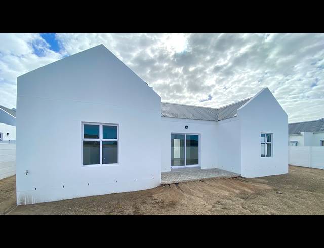 3 BEDROOM HOUSE FOR SALE IN ATLANTIC SANDS PRIVATE ESTATE